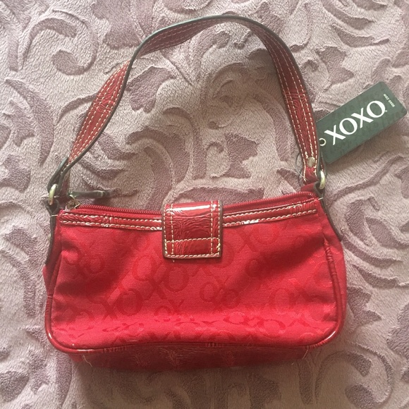 XOXO Red Mini Purse - Picture 2 of 3